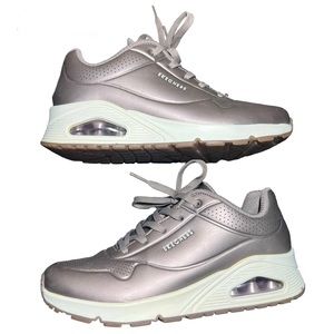 Sketchers Air Cooled Memory Foam Sneaker